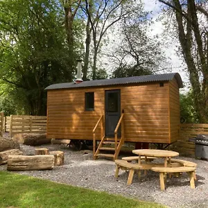 Herdwick Shepherd Hut Campsite